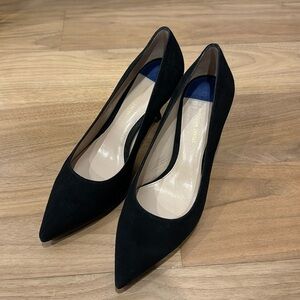 Stuart Weitzman Stuart Pointed-Toe Pumps size 6M
